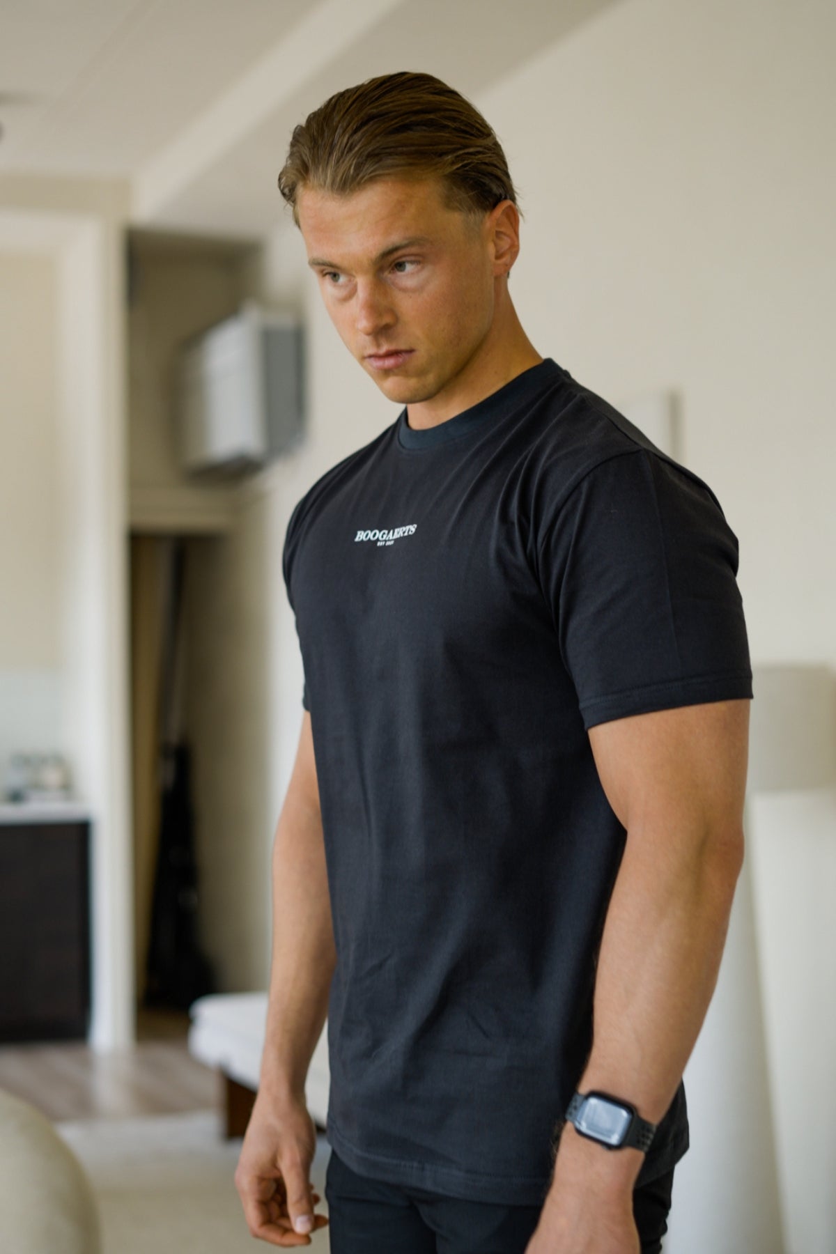 PREMIUM T-SHIRT - BLACK
